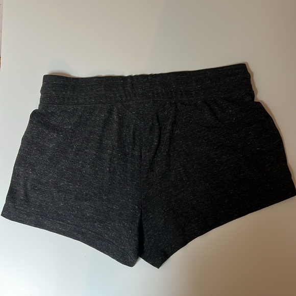 Nike Grey Heathered Cotton Shorts Size M - Picture 2 of 4